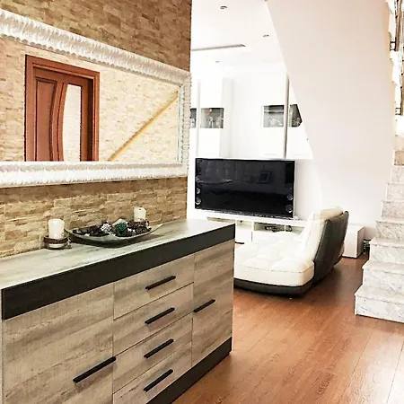 Villa Luxury Villa, Private N Pool *